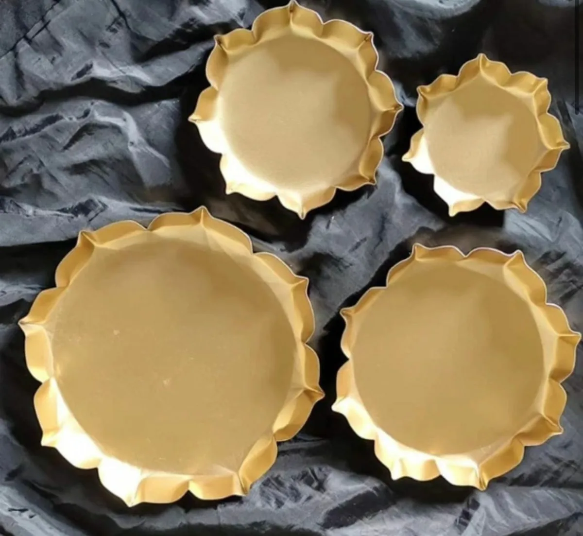 Set of 4 Lotus Urli